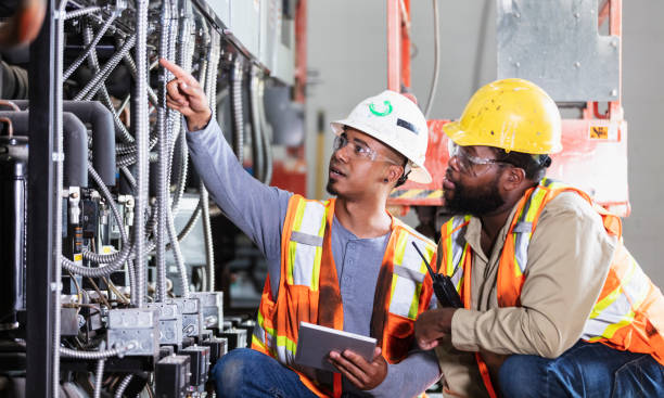 Best Affordable Emergency Electrician  in North College Hill, OH